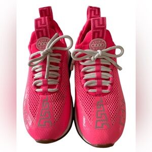 Versace Chain Reaction Sneaker
Neoprene Hot Pink Size 41